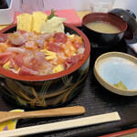 用户对于さっぽろ朝市食工房 市場本店的评论图