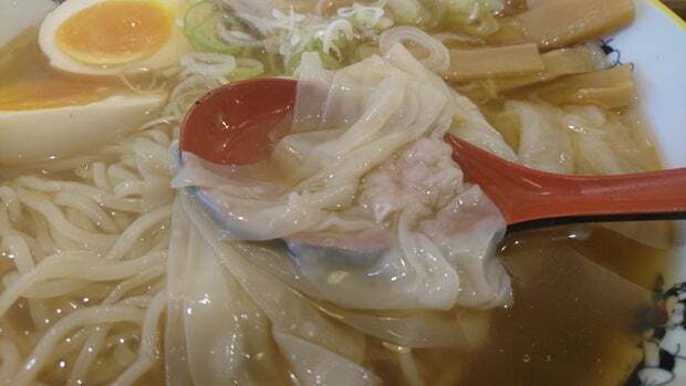 用户对于ワンタンメンの満月 三鷹店的评论图