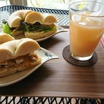 用戶對於NANA CAFE的評論圖