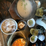 用户对于韓国スープ定食 ピニョ食堂的评论图