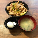 用户对于伝説のすた丼屋 蒲田店的评论图