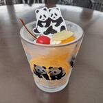 用户对于上野動物園 カフェカメレオン的评论图