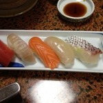 用户对于やま六鮨的评论图