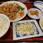 用戶對於新中華 三食四季的評論圖