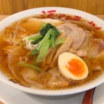 用户对于ワンタンメンの満月 三鷹店的评论图