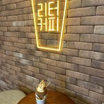 用戶對於SHINCHON CAFE的評論圖