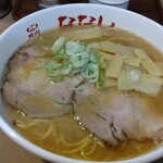 用户对于旭川ラーメン ななし的评论图