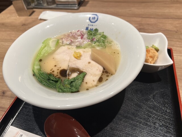 User's recommendation image for 博多鶏ソバ 華味鳥 阪急梅田本店