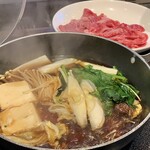 User's review image for 肉屋の正直な食堂 新宿御苑店