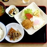 用戶對於丸福食堂的評論圖