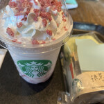 User's review image for スターバックスコーヒー 代官山蔦屋書店