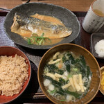用戶對於炭火焼干物定食 しんぱち食堂 天神パルコ店的評論圖