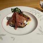 用戶對於エミリア的評論圖