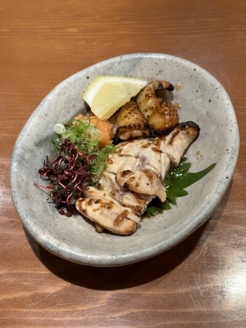 用户对于おでん×スタンド三徳六味 ESTフードホール的评论高清图