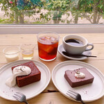 用户对于cafe planet的评论图