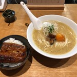 用戶對於山田の鰻的評論圖