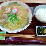 用户对于じっかてい的评论图