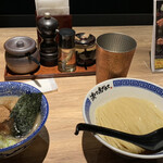 用户对于麺や兼虎 博多デイトス店的评论图