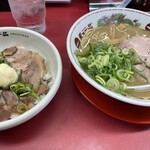用户对于天下一品 宇治小倉店的评论图