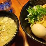 用戶對於らあ麺 燕返し的評論圖