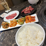 用戶對於焼肉の牛太 本陣 弁天町ベイタワー店的評論圖