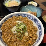 用户对于炭火焼豚丼 七凛茶屋坊ず的评论图