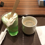 用户对于快活CLUB 多摩ニュータウン店的评论图