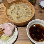 用户对于かね田的评论图