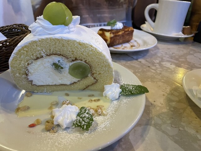 User's recommendation image for Yonchome Cafe