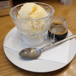 用戶對於淡路坂珈琲 お茶の水店的評論圖