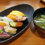 用户对于無添 くら寿司 池袋サンシャイン60通り店的评论图