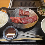 用户对于焼肉家 KAZU 神楽坂的评论图