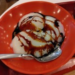 用户对于Ya Kun Kaya Toast 霞が関ビル店的评论图