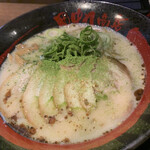User's review image for ラーメン 田中九商店 平等院店