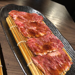 用戶對於黒毛和牛焼肉 白か黒的評論圖