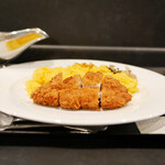 User's review image for 旨さと辛さがここちよい黒カレー 萬栄カレー