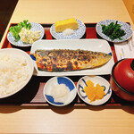 用戶對於焼魚定食と釜戸ごはん 梅田食堂的評論圖