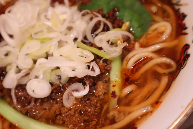 用戶對於担担麺の掟を破る者的評論圖