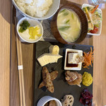 用户对于Cafe Dining Sera的评论图
