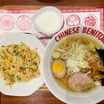 用户对于紅虎餃子房 イオンモール福岡店的评论图