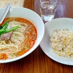 用戶對於杏花村的評論圖