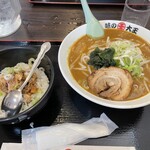 用户对于味の大王 総本店的评论图