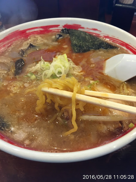 用户对于ラーメンさんぱち 平岡店的评论图