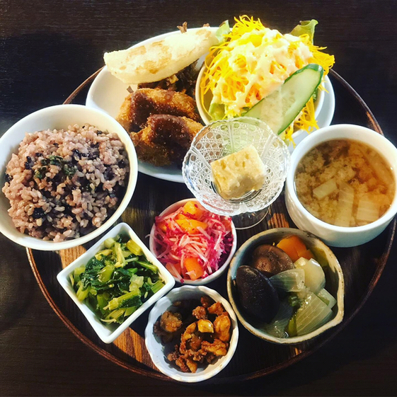 用戶對於食堂 山小屋的評論圖