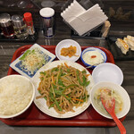 用戶對於新中華 三食四季的評論圖