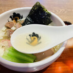 用戶對於満鶏軒 秋葉原UDX秋葉原拉麺劇場店的評論圖