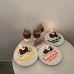 用户对于the Angie Ave.的评论图