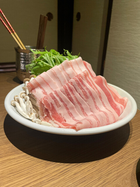 用户对于豚○商店 AISHI 新宿店的评论高清图