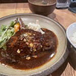 用戶對於山本のハンバーグ 新橋食堂的評論圖