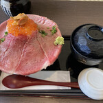 用戶對於吉祥寺 肉ドレス海鮮丼 渋谷道玄坂店的評論圖
